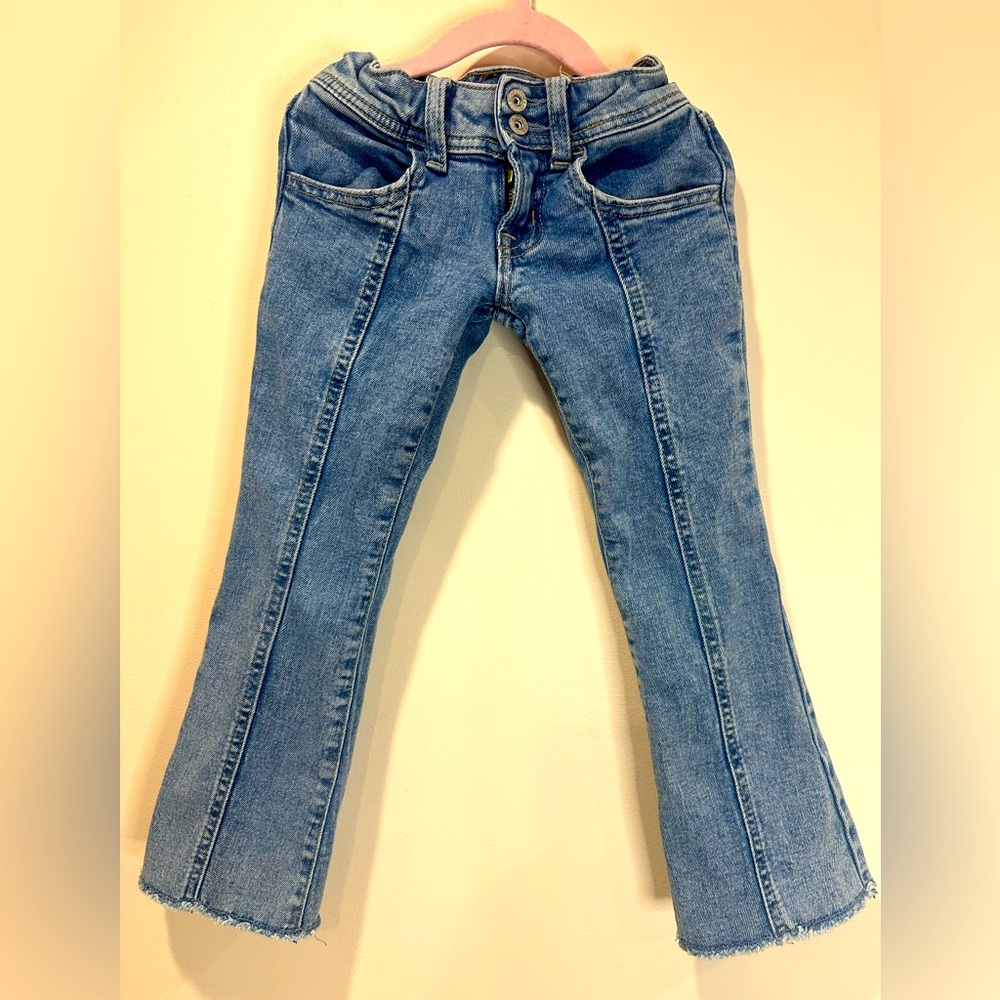 GAP Kids Bootcut Jeans – Size 6 Slim, Low Rise